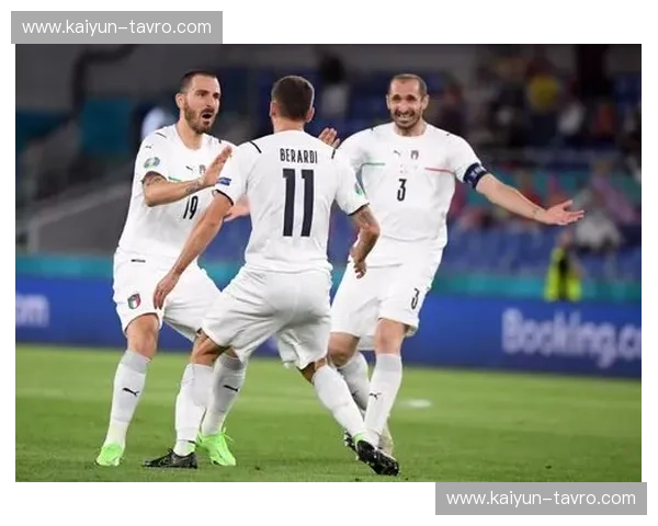 蓝衣军团vs战车军团：一场关于意志、艺术与宿命的绿茵巅峰对决